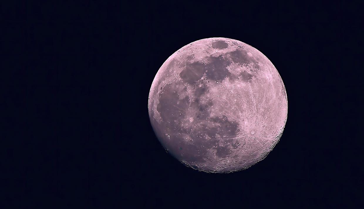Luna Rosa in arrivo: ecco quando vederla e perch&eacute; &egrave; cos&igrave; speciale