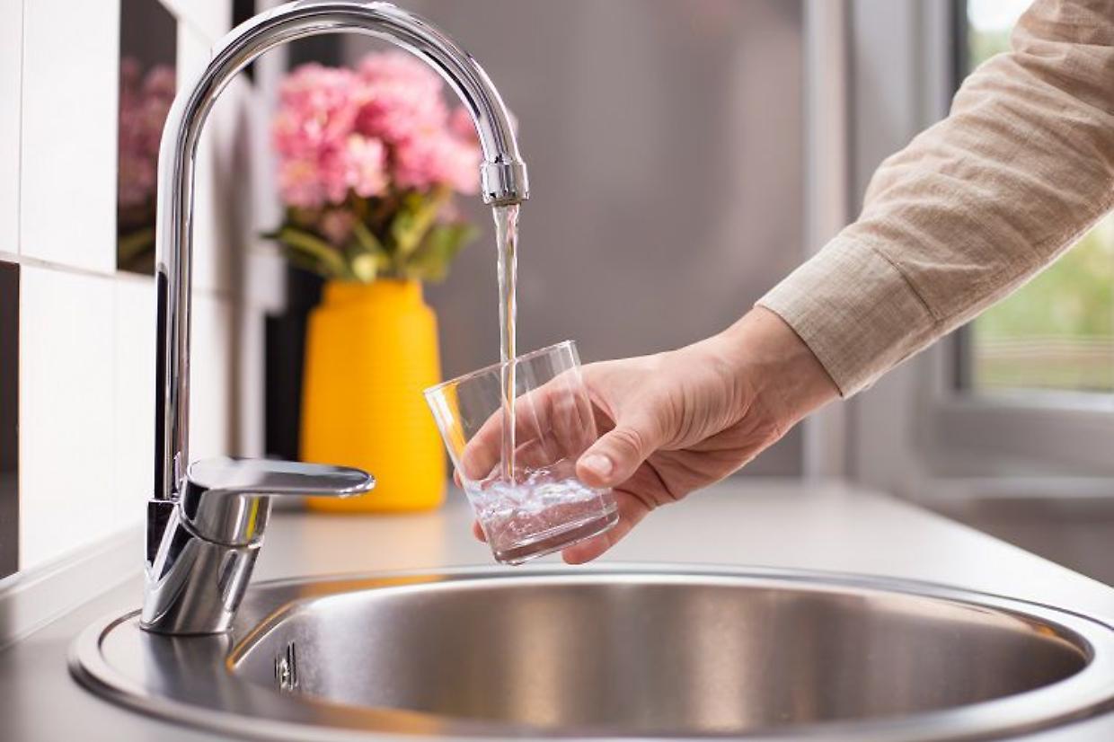 “L’acqua è sicura”: il Piemonte sfida i Pfas con una legge unica in Italia