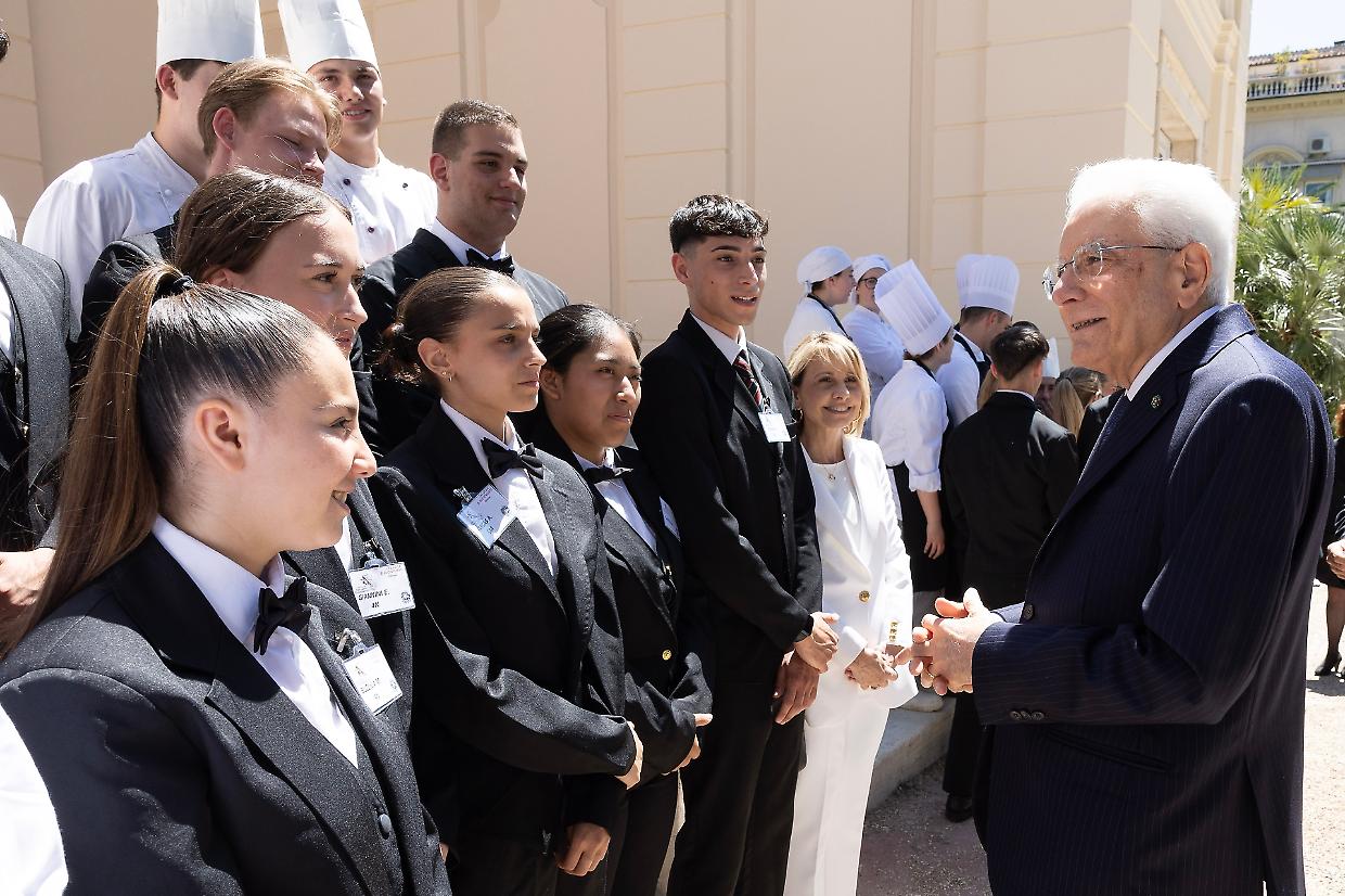 Scuola-lavoro al Quirinale: ecco chi erano i ragazzi al ricevimento di Mattarella