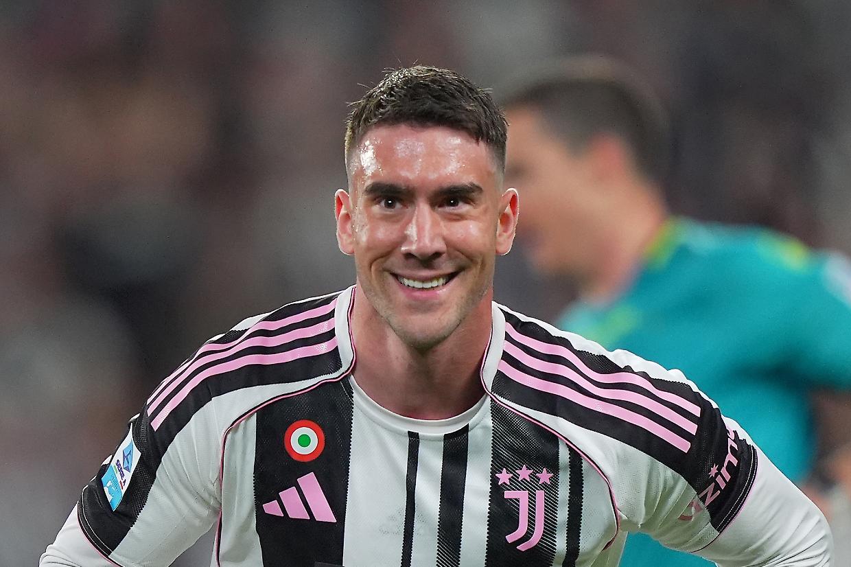 Juve, retroscena Vlahovic: Turchia? Ecco cosa sta aspettando l'ex viola...