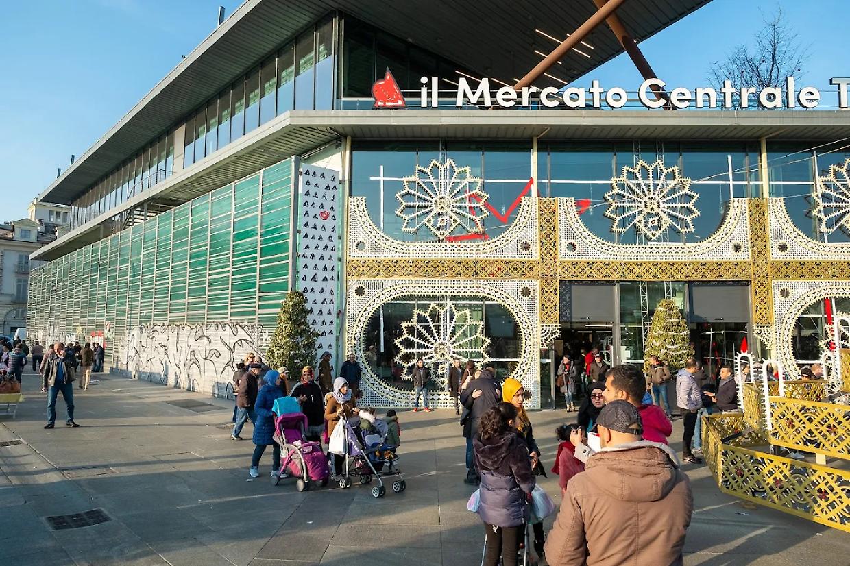 Al Mercato Centrale di Torino, una festa di Halloween gratuita: cosplay, musica e giochi per tutta la famiglia