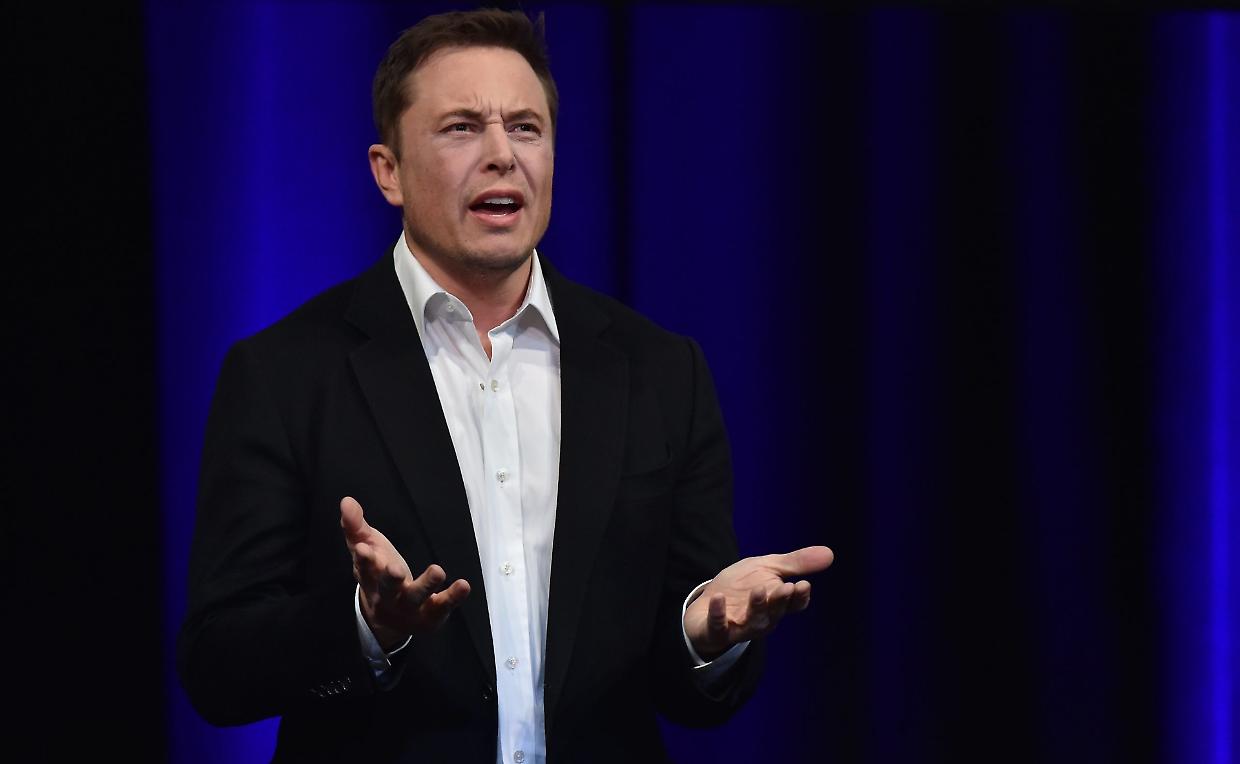 Revoca della cittadinanza per Elon Musk? Cosa dice davvero la legge USA