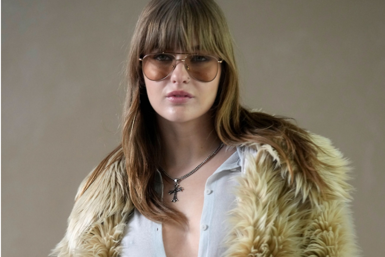 Victoria De Angelis