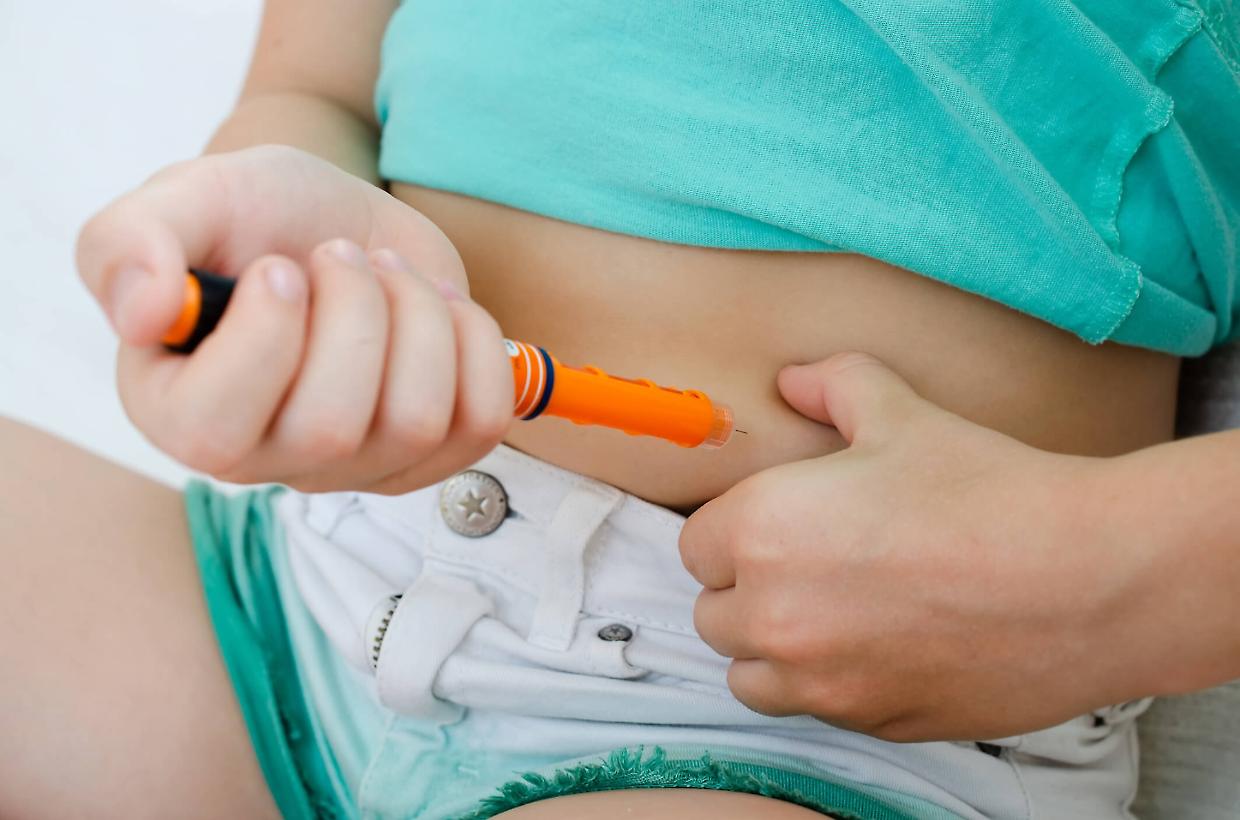 Una nuova insulina settimanale cambia la vita a 1,3 milioni di italiani: la rivoluzione che semplifica la terapia