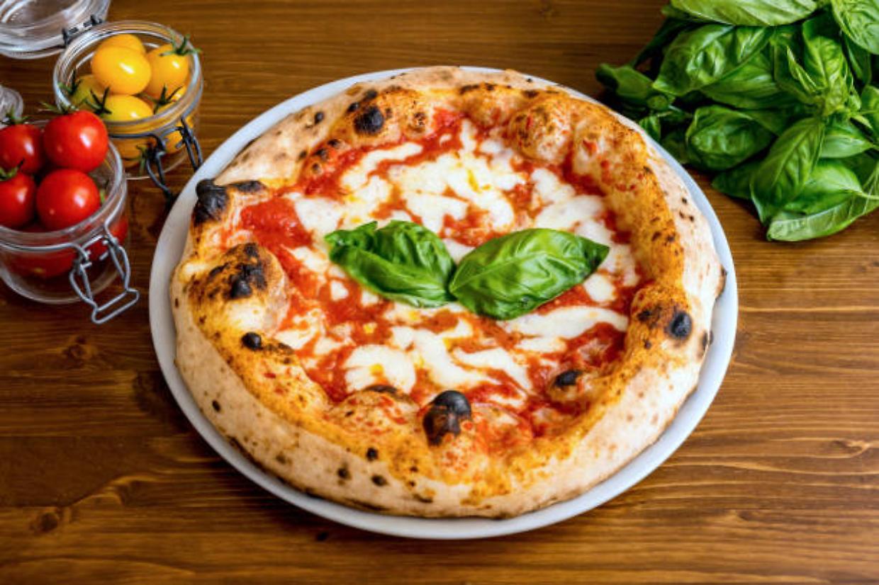 La Campania è la miglior regione al mondo per il cibo: l'Italia domina la classifica di TasteAtlas