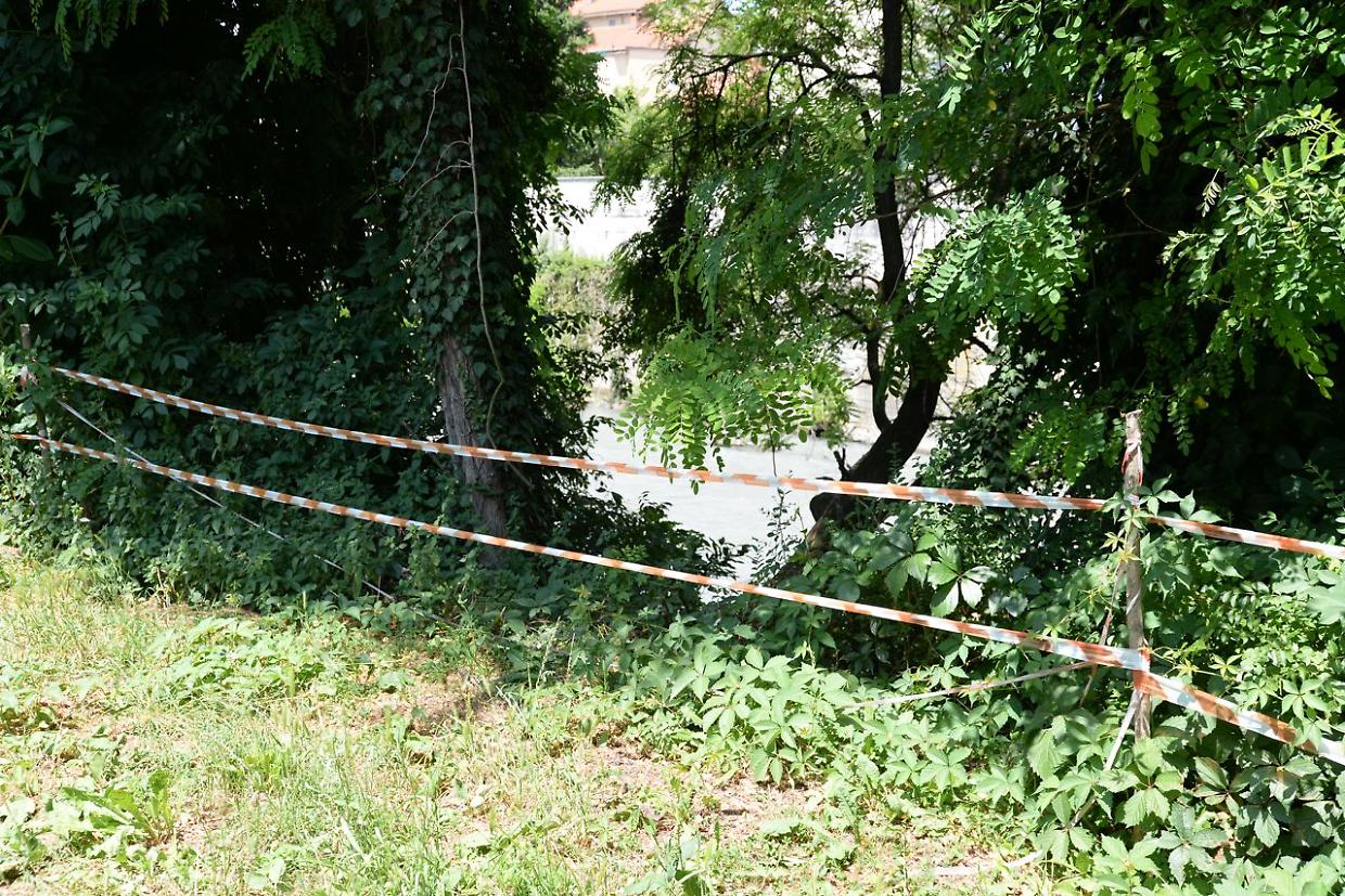 Non ci sono i fondi per i lavori, le palizzate del parco non si rifaranno