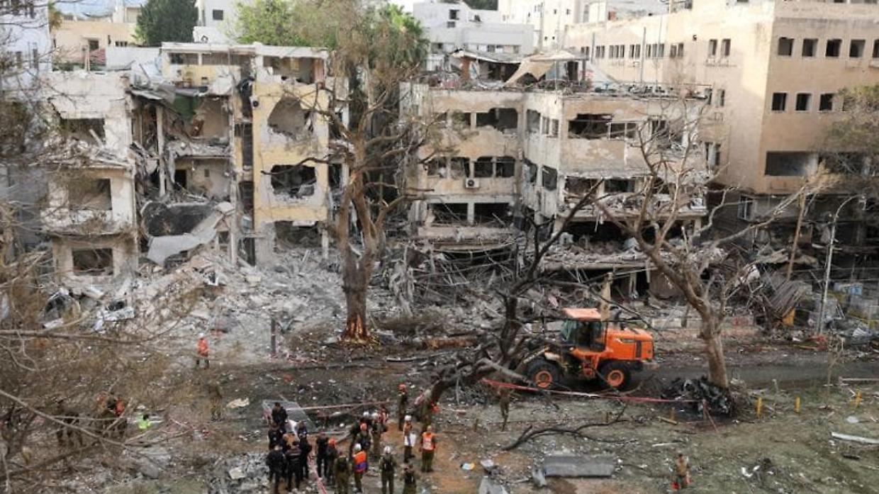 Cittadini cinesi esortati a lasciare Israele: allerta sicurezza in seguito all'escalation militare