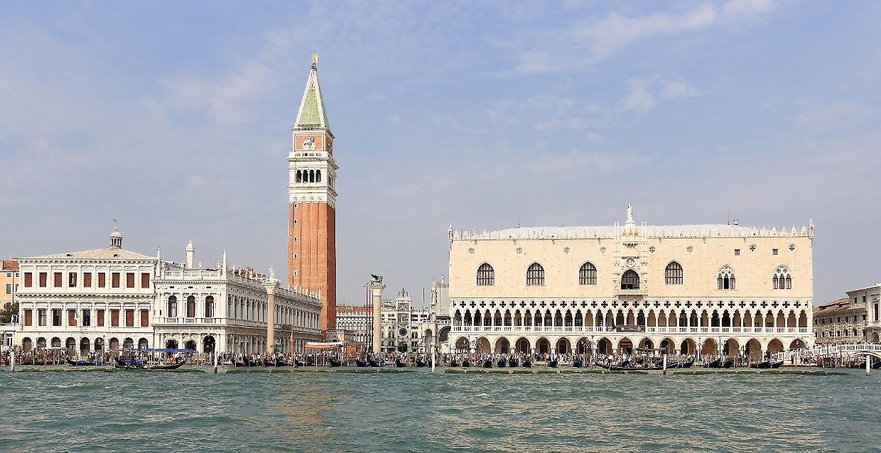 Venezia, Rimini e Capri: tre località soffocate dal turismo di massa