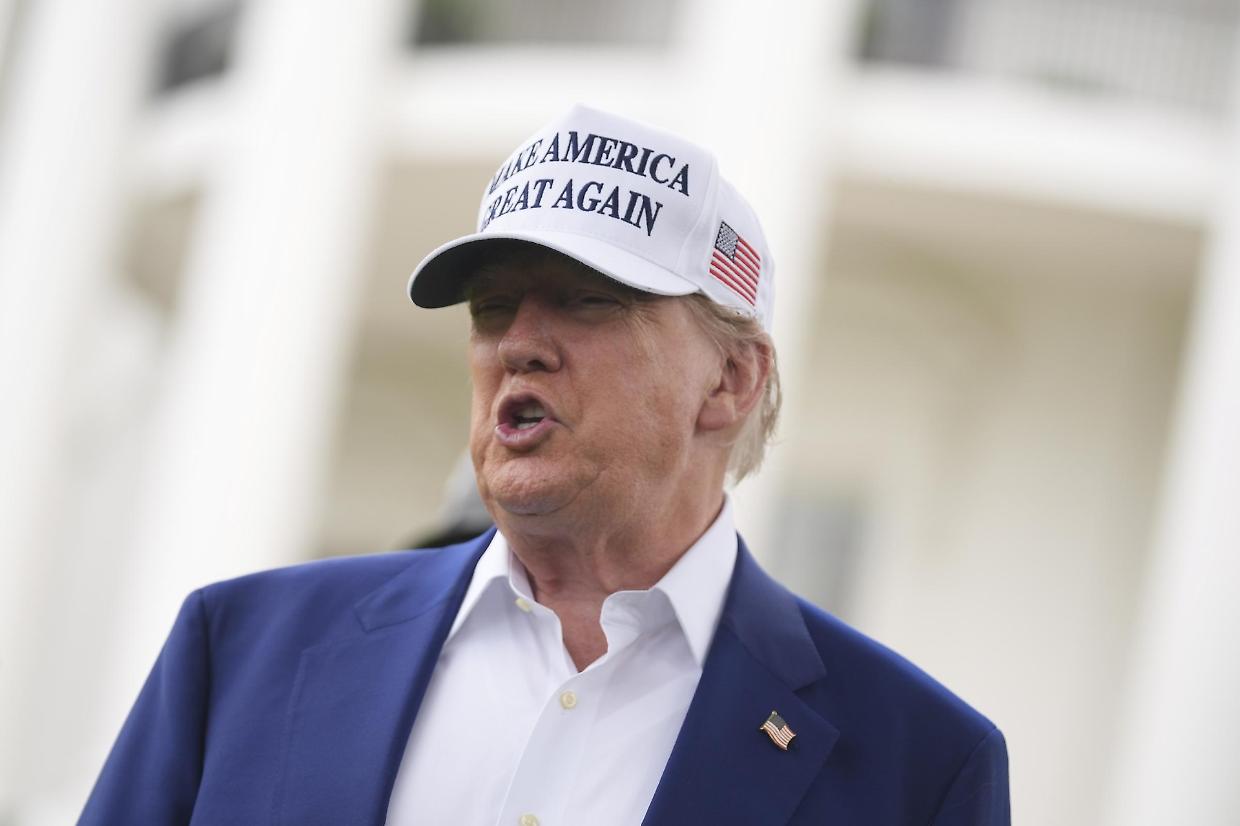 Un giudice statunitense blocca la politica sui passaporti di Trump contro le persone transgender