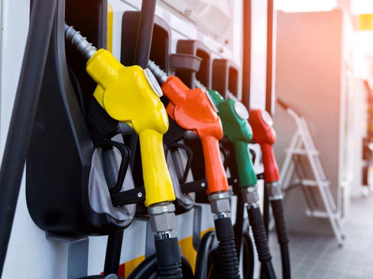 Carburanti alle stelle: effetto guerra Israele-Iran, ecco dove si paga di più