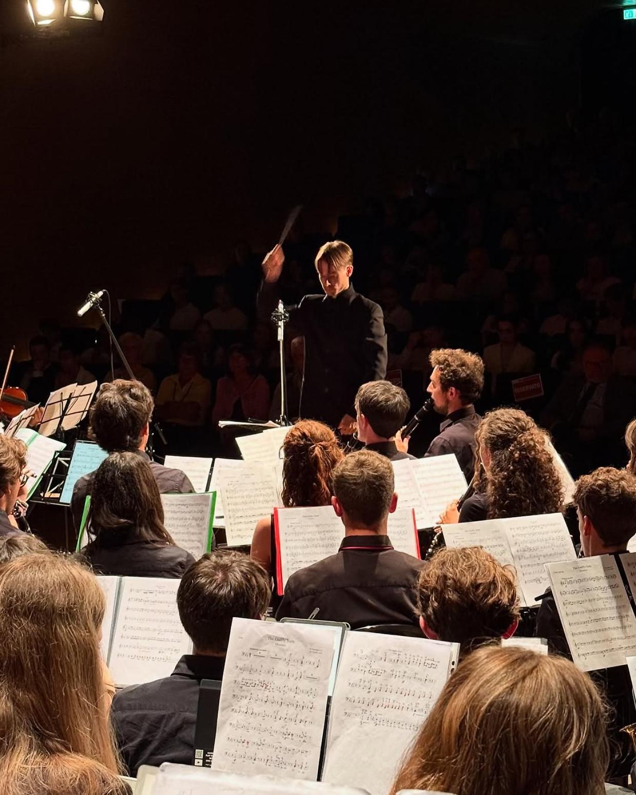 Dogliani si accende di musica: in piazza la Bryorchestra con 70 giovani talenti