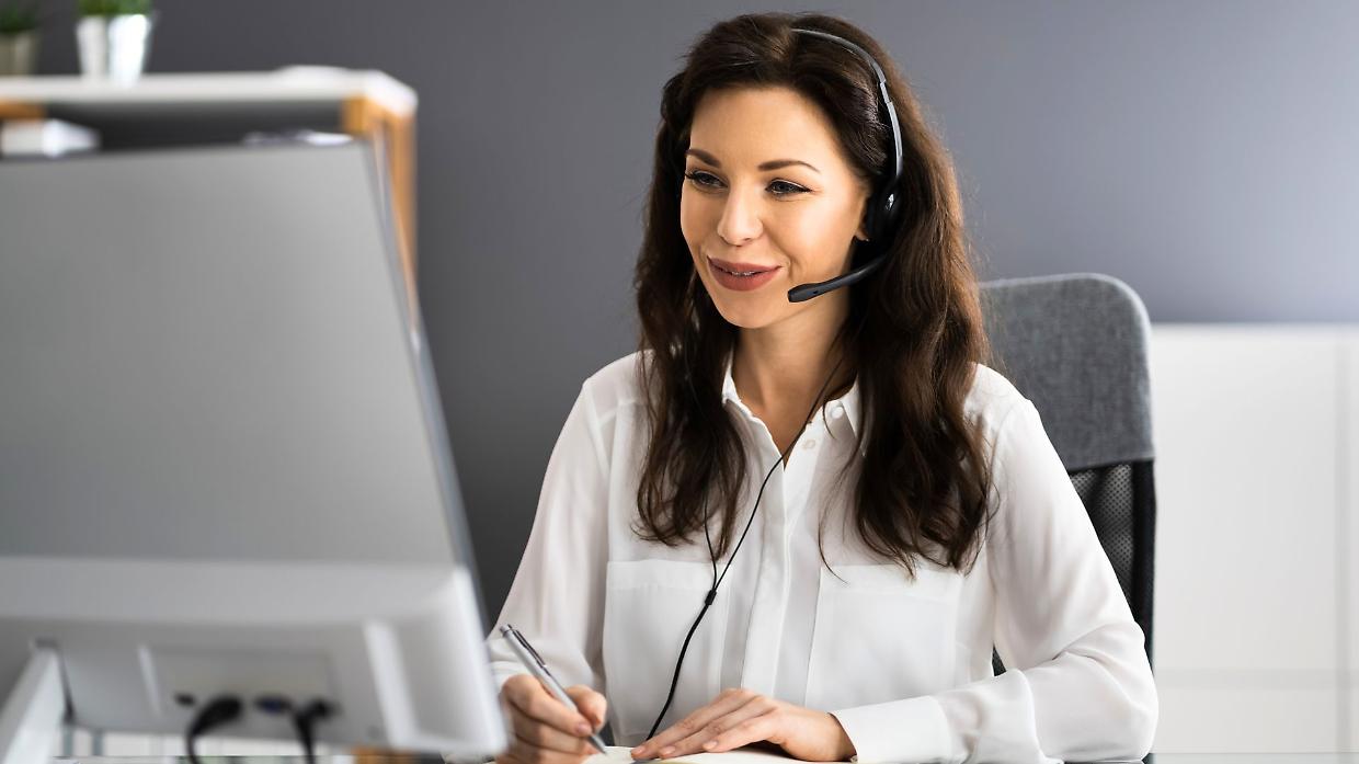 Inps, dal 1° luglio sportelli via video: basta code e attese