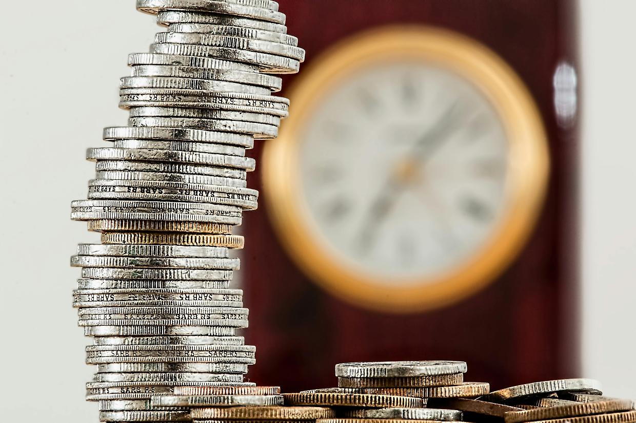 La ricchezza dell'1% più ricco esplode di $33.900 miliardi, mentre i paesi del G7 tagliano gli aiuti allo sviluppo