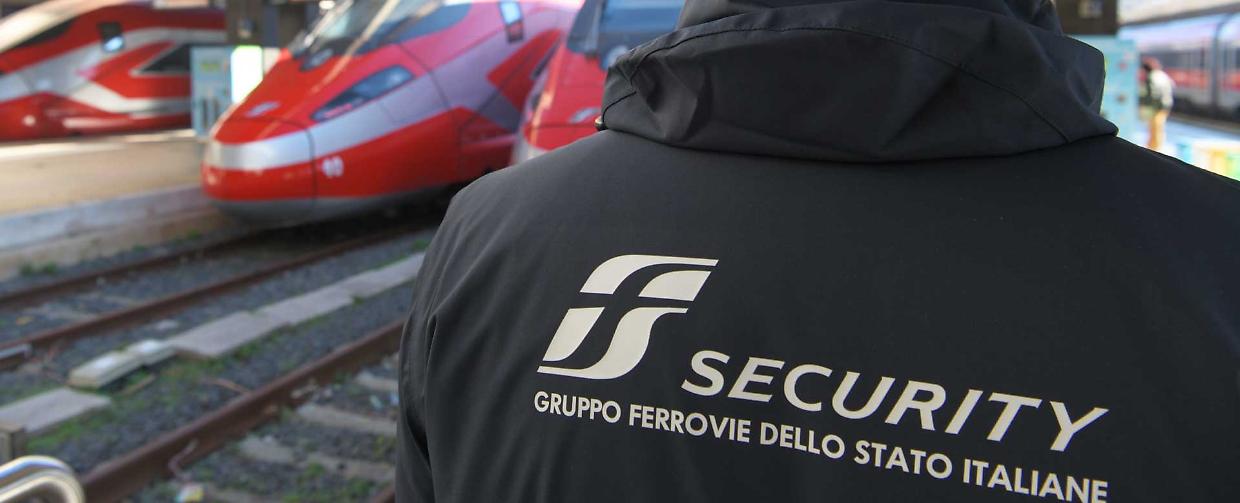 Molestie a Porta Nuova dopo Torino-Napoli, indagini su un gruppo di ultrà
