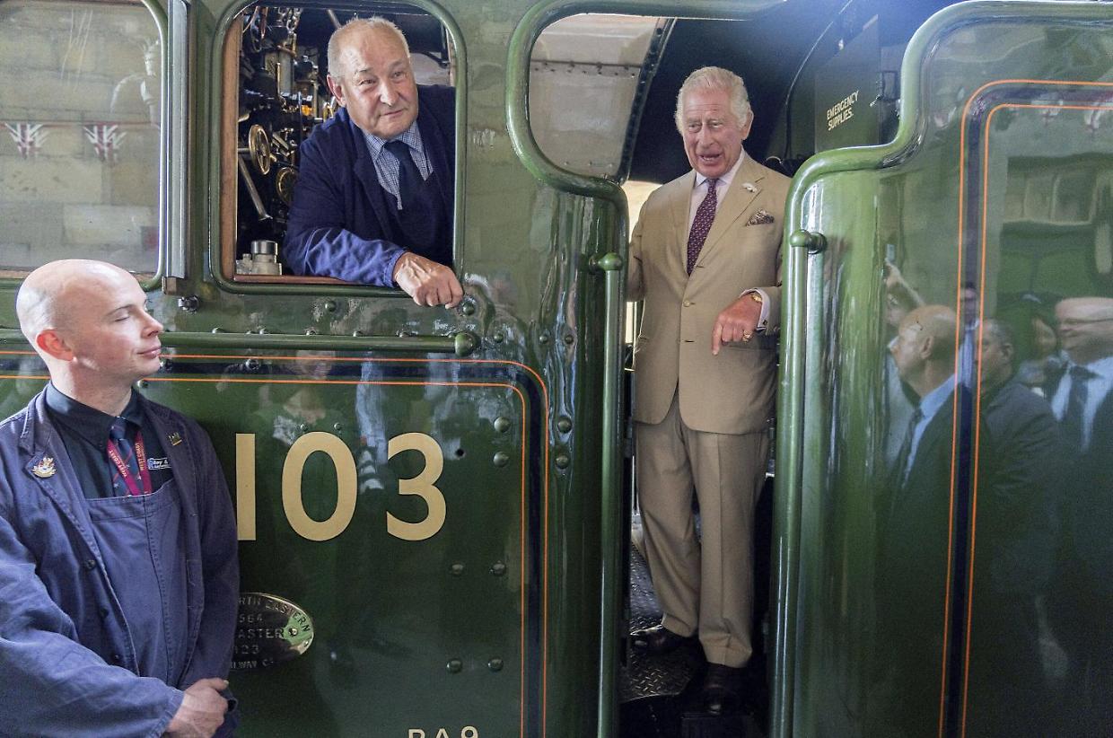 Il Royal Train si prepara all'ultima corsa: addio al leggendario simbolo della monarchia inglese