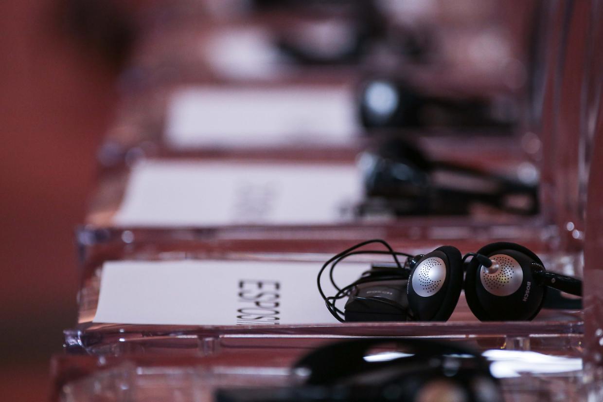 Allarme sicurezza per cuffie e auricolari bluetooth: milioni di dispositivi a rischio hackeraggio