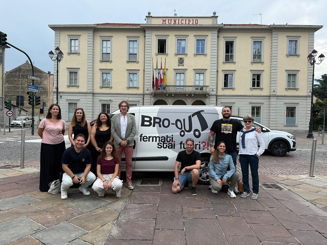 A Nichelino arriva “Bro Out”: l’educativa di strada serale per ascoltare e coinvolgere i giovani 