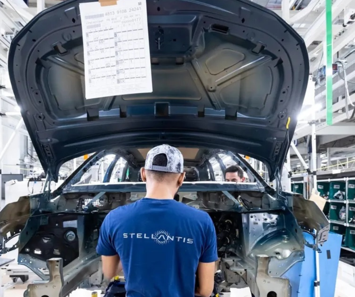 Stellantis, maxirichiamo di 636.000 auto: ecco quali (e come funziona)