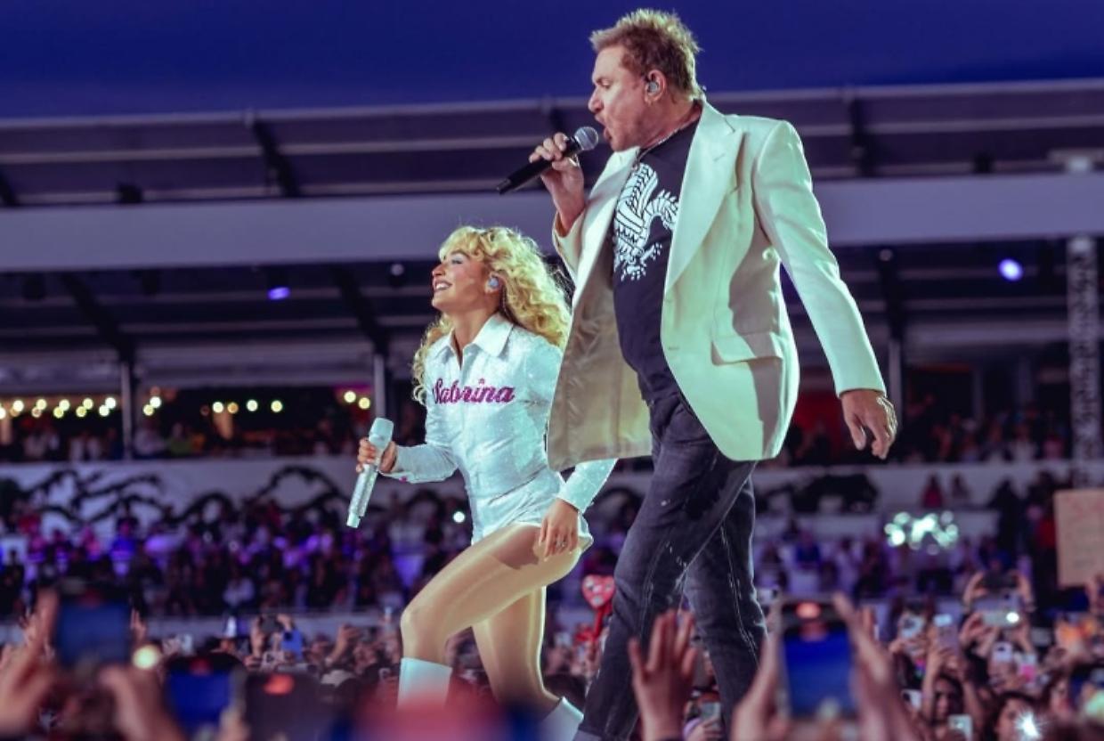 Sabrina Carpenter invita sul palco i Duran Duran, le vecchie generazioni incontrano quelle nuove, ed è uno spettacolo sia per gli occhi che per le orecchie