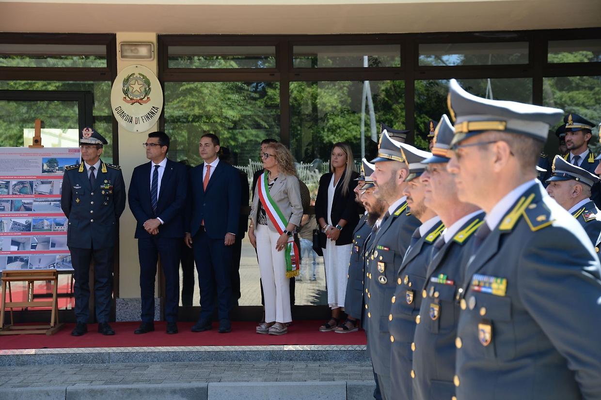 La cerimonia di inaugurazione dei lavori alla caserma "Padre Giovanni Brevi" della Guardia di finanza di Orbassano