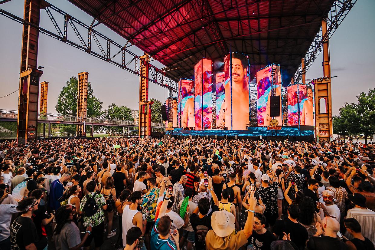 Torino riparte dopo il Kappa FuturFestival, i volontari in azione con Quartiere Pulito