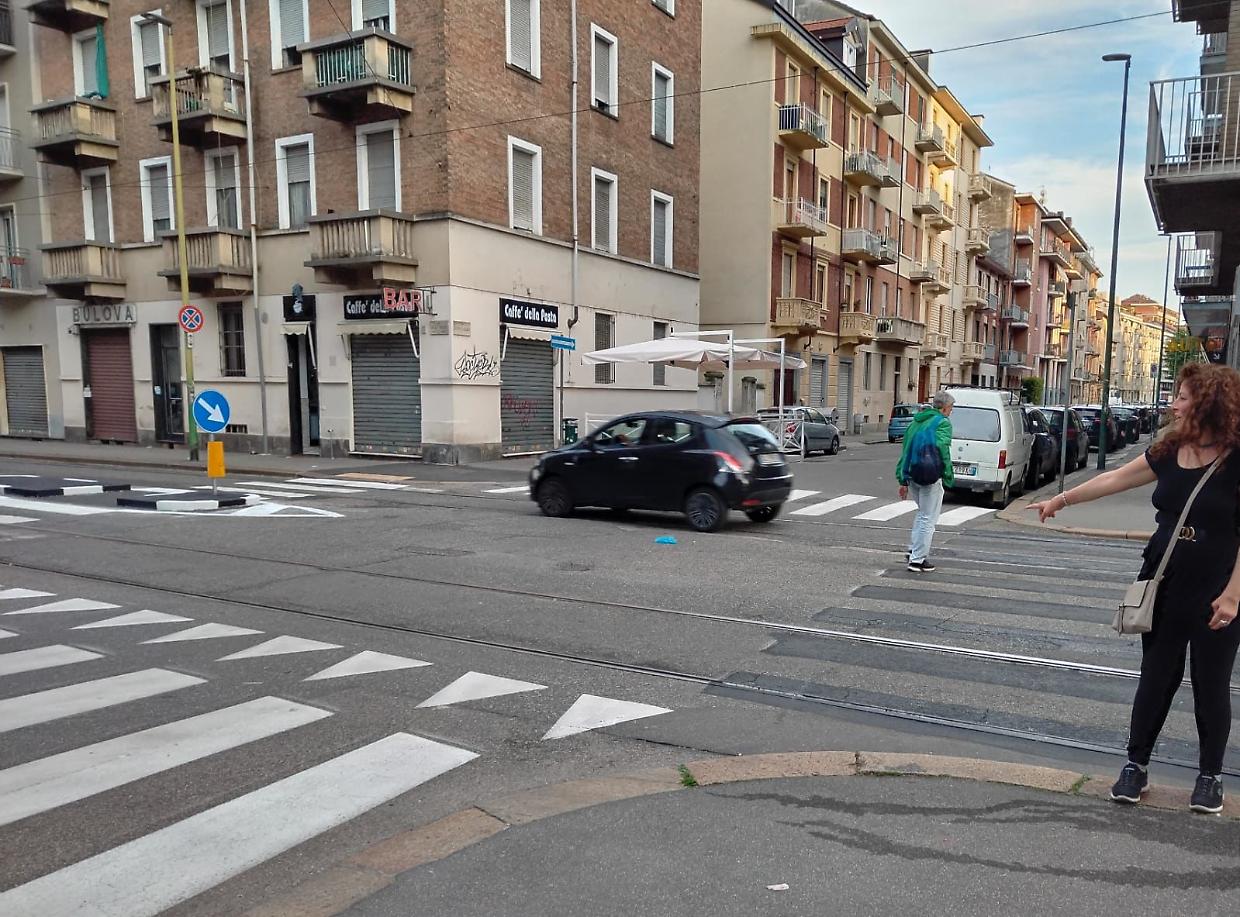Strisce pedonali cancellate: "Serve una garanzia di almeno 12 mesi"