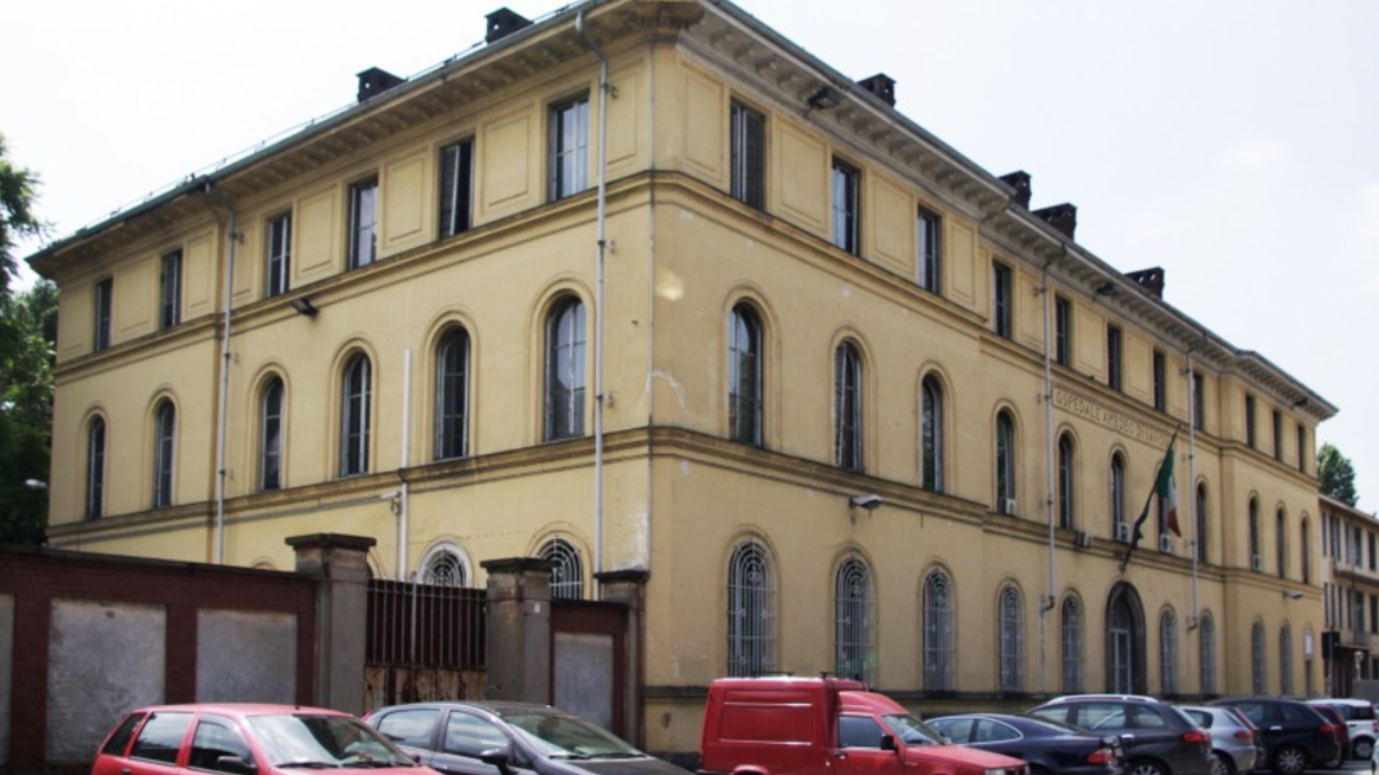 Appello dei medici al ministro Piantedosi: "Forze dell'ordine anche nei reparti psichiatrici"