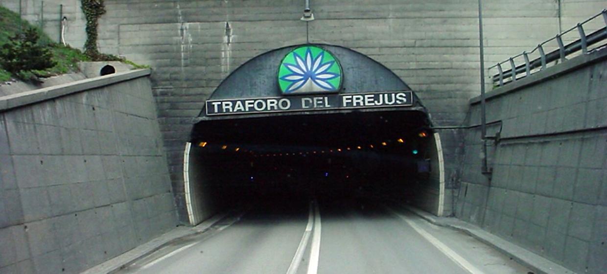 Raddoppio al traforo del Frejus: la seconda galleria aprirà il 27 luglio