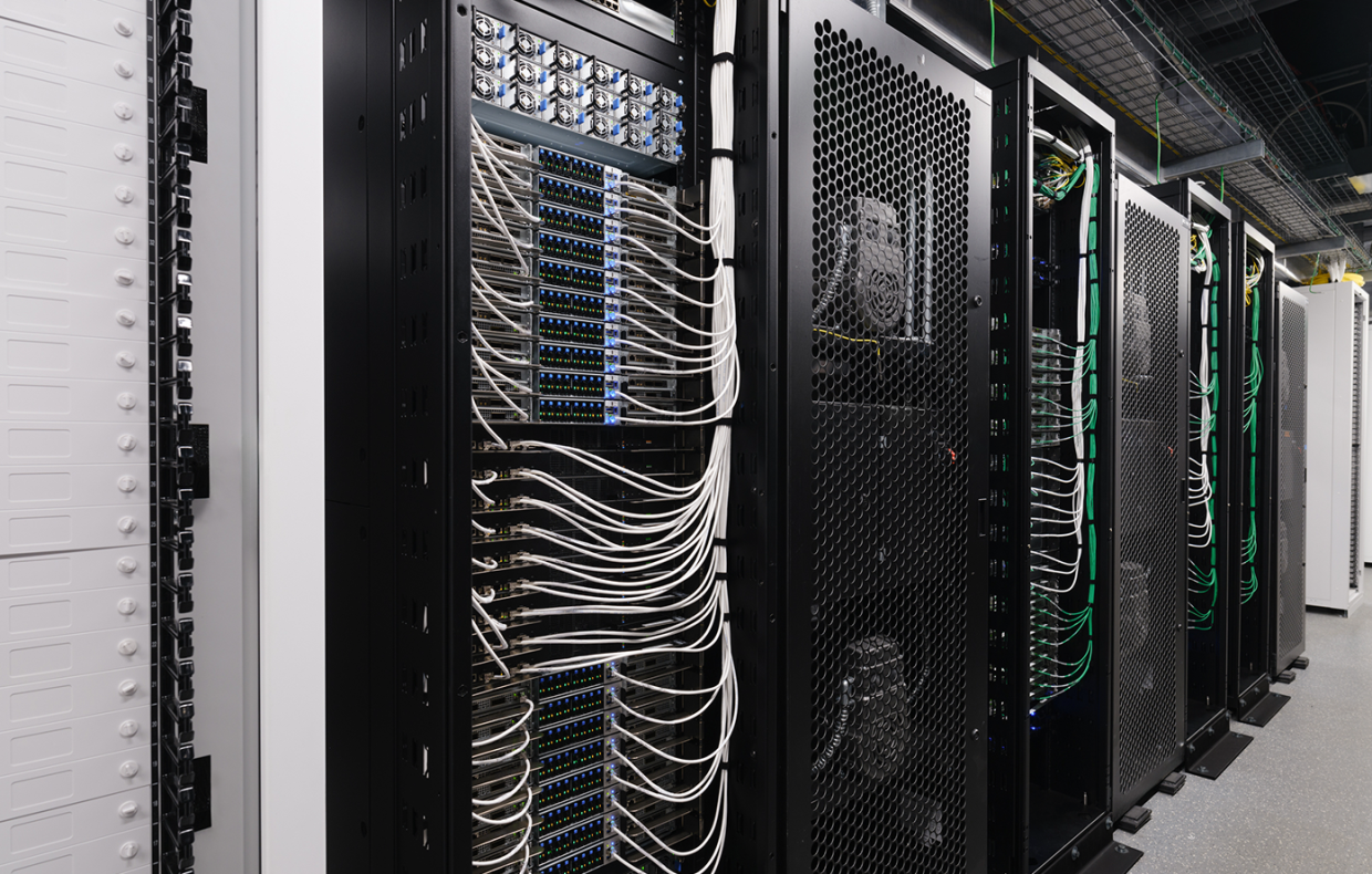 Nvidia regina dei mercati: supera Microsoft e Apple e guida la rivoluzione dell’intelligenza artificiale