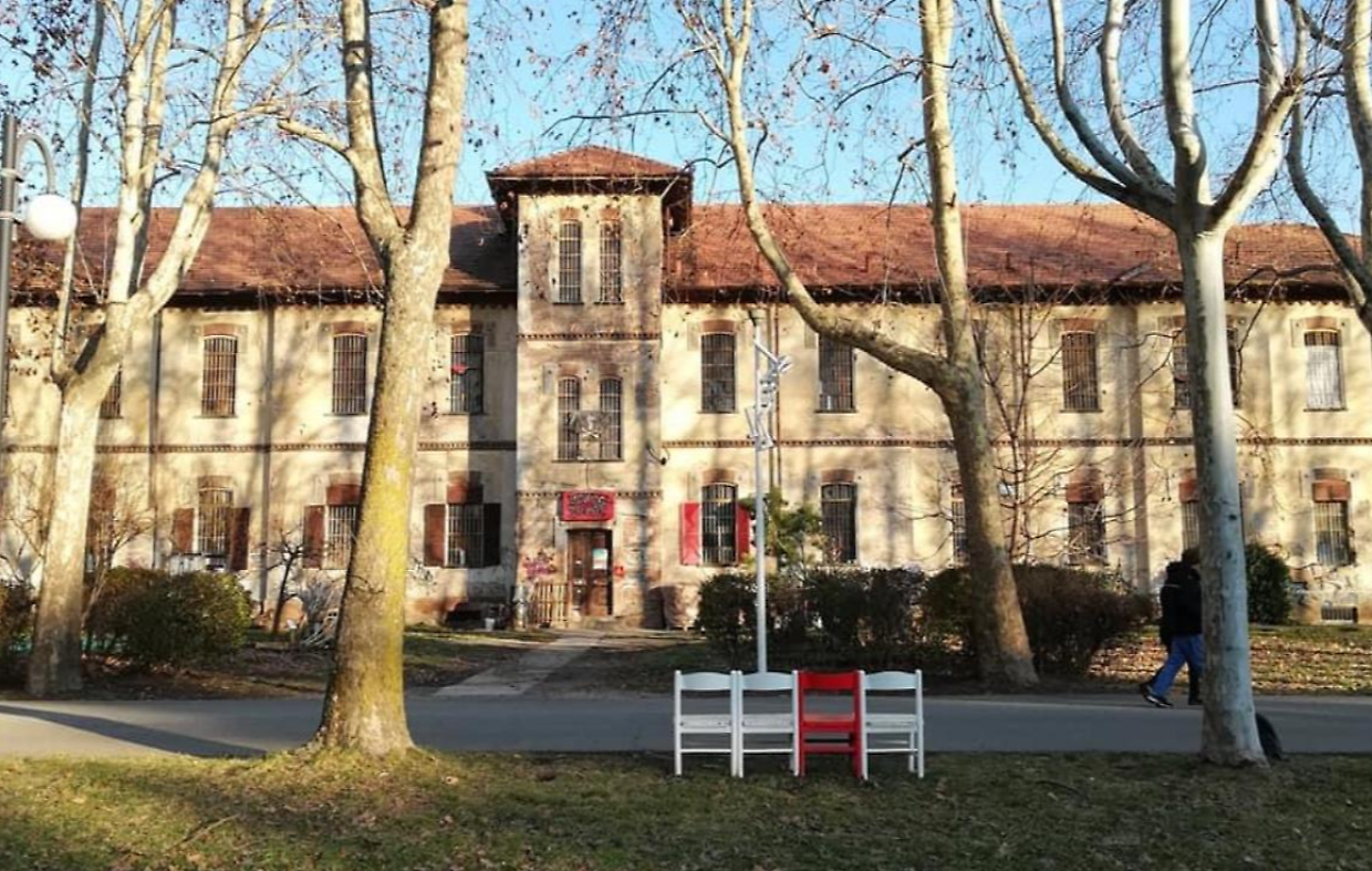 Edificio occupato a Collegno