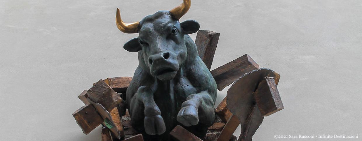 Torino ha un toro nascosto tra i muri del centro: il segreto di via delle Orfane