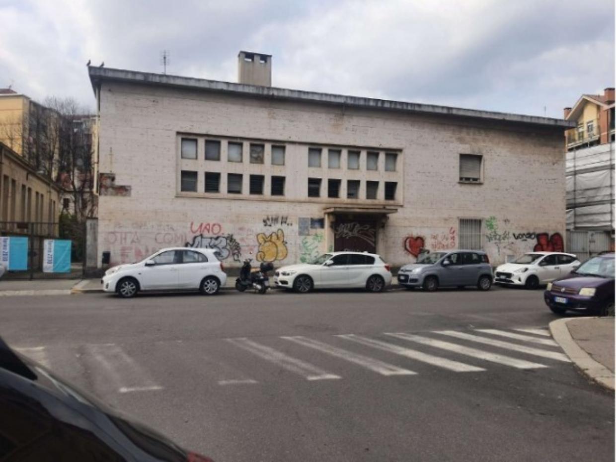 Da bagni pubblici a casa per anziani e coworking: così Torino cambia volto
