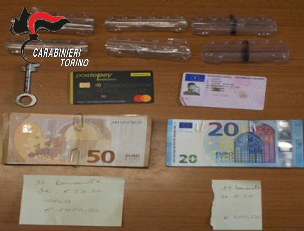 Canavese, rapina da manuale all'ufficio postale: a orchestrarla è stato lo stesso direttore 