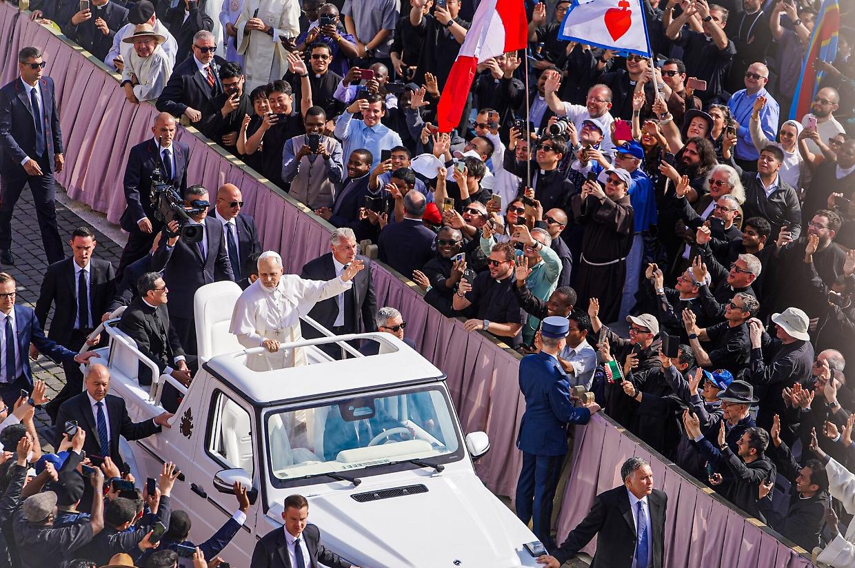 Il Congresso USA valuta legge speciale per il papa americano