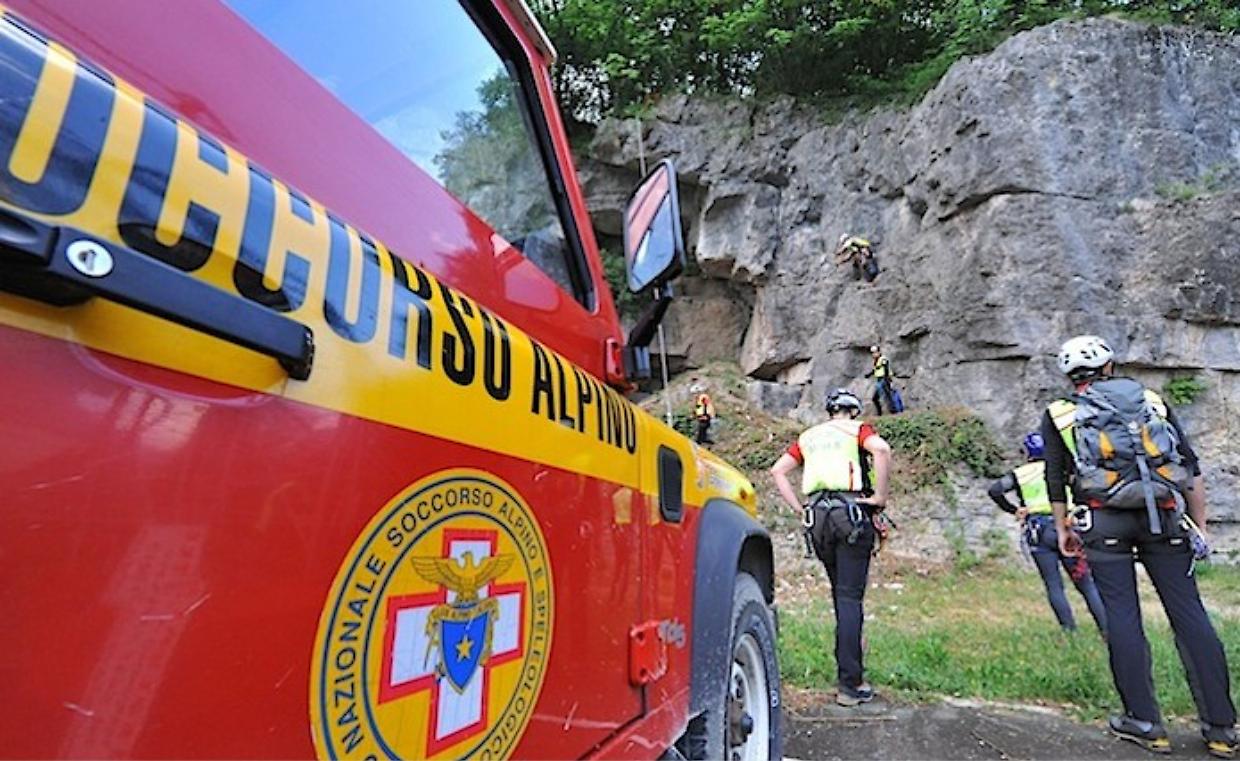 Sorpresi dalla grandine: salvati due escursionisti in Valle Orco