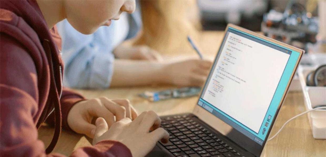 AppLI: l’intelligenza artificiale del ministero che aiuta i giovani a trovare un impiego