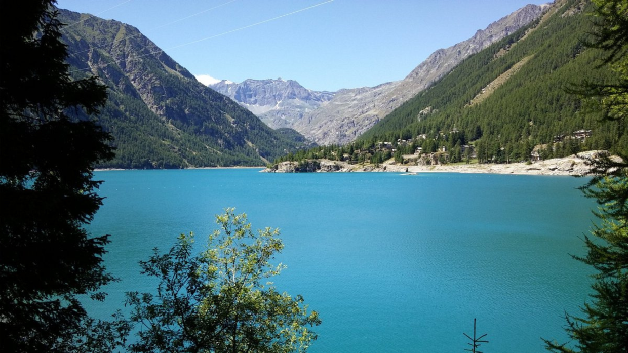 Immersione nel lago di Ceresole: i sub di Rivarolo esplorano il fondale ad alta quota