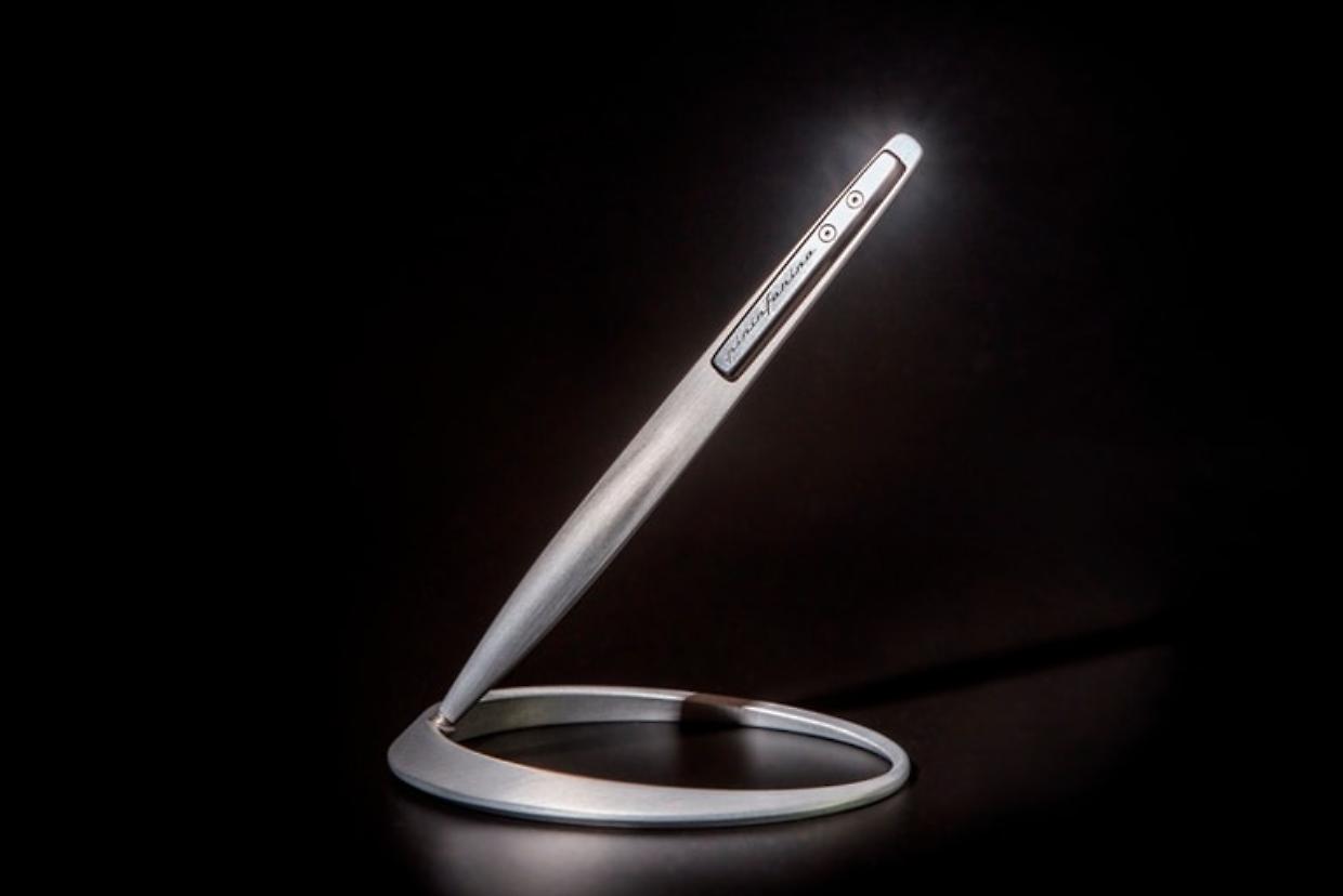 Pininfarina acquisisce l'84% di Signature, consolidando la joint venture con Napkin nel settore degli accessori da scrittura