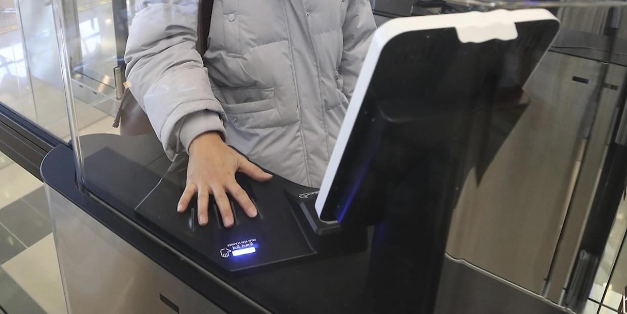 Dal 12 ottobre riconoscimento facciale obbligatorio per entrare in Europa