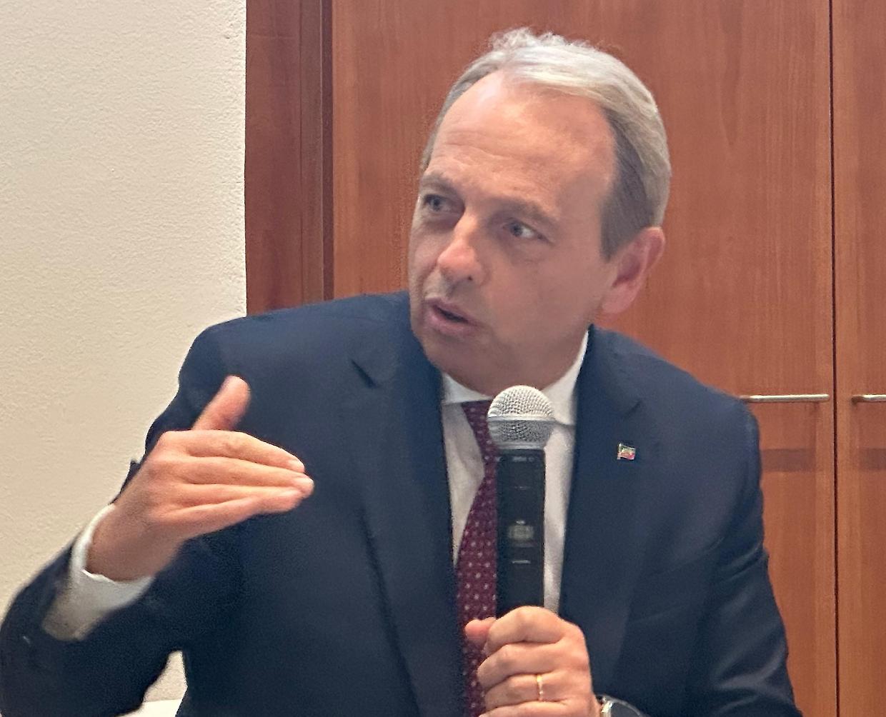 Sgomberi di abusivi nelle seconde case. Ora una legge per tutelare i proprietari