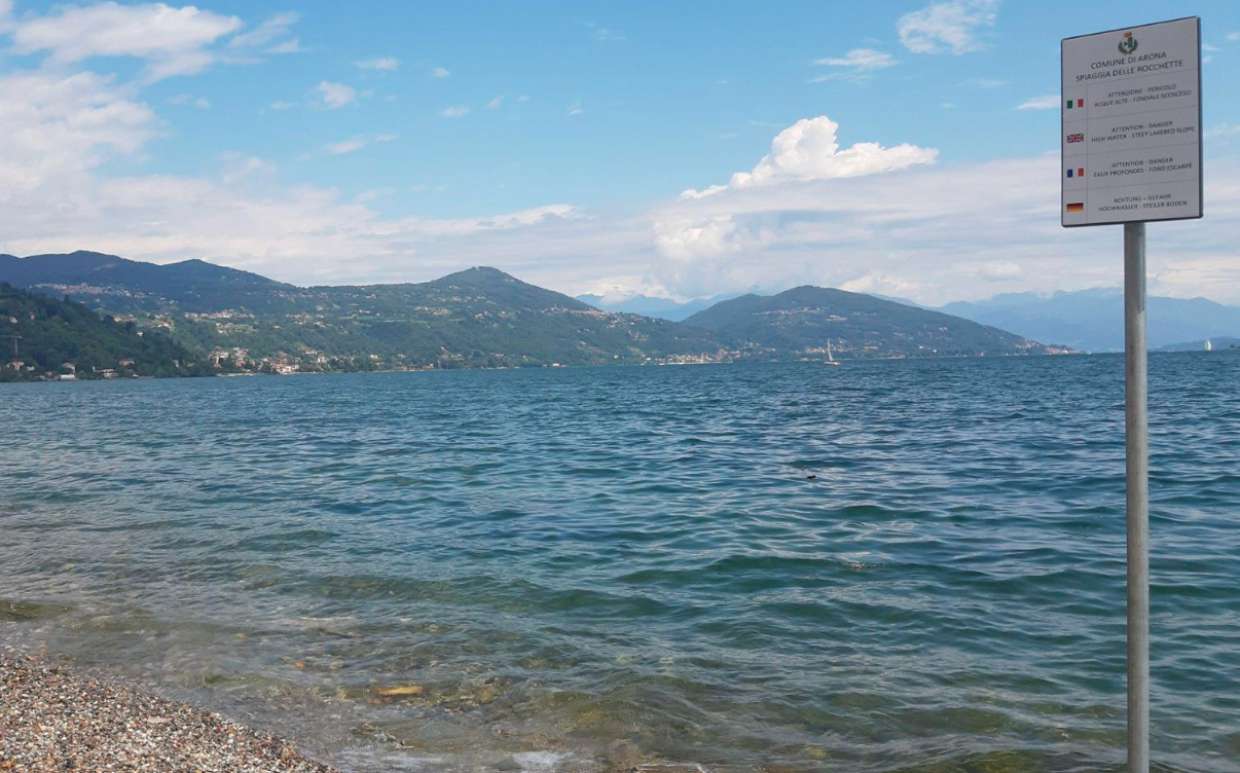 Torna balneabile la spiaggia delle Rocchette ad Arona