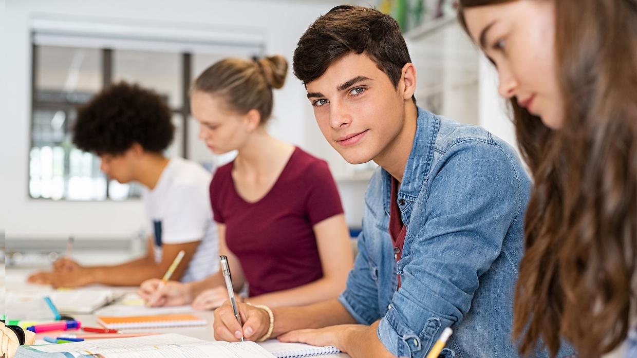 Asti riconosce l'eccellenza: 500euro per i diplomati con il massimo dei voti