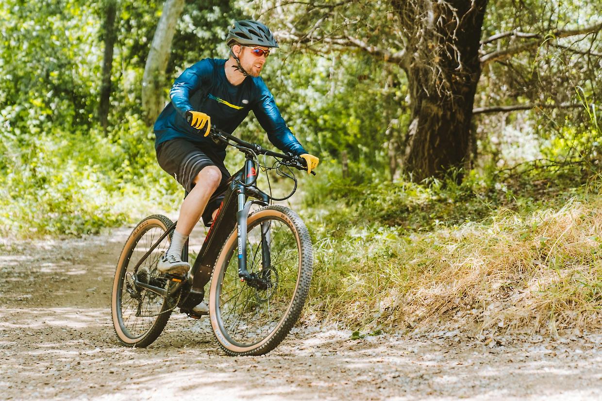 Pellegrini su due ruote: come Oropa accoglie la rivoluzione delle e-bike