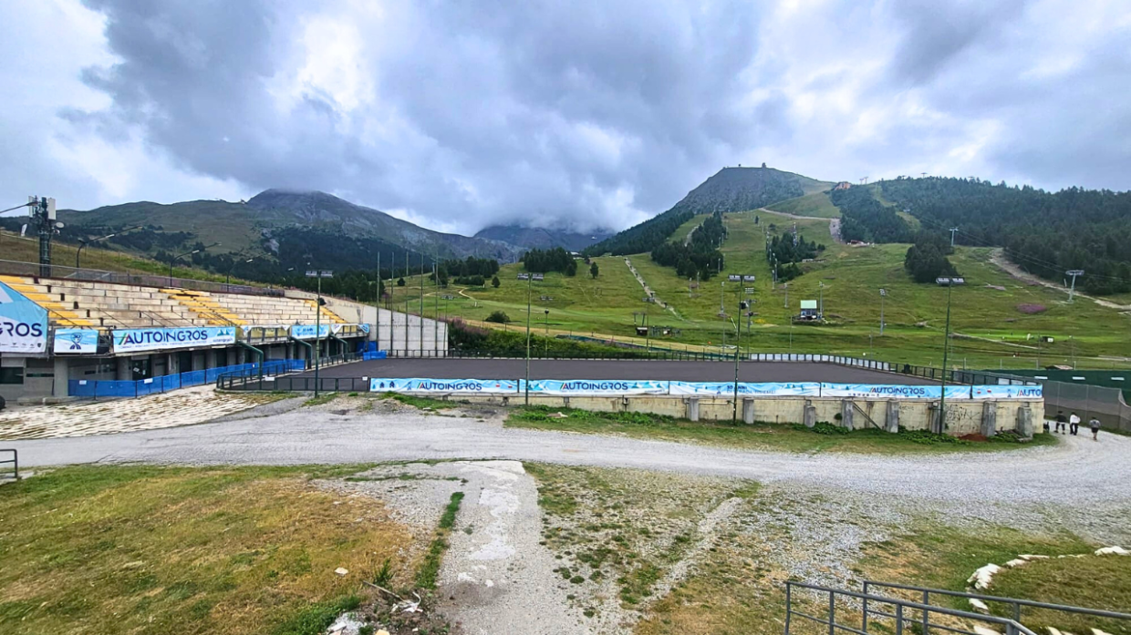 Addio all'albergo fronte piste del Sestriere? «La decisione dopo Ferragosto»