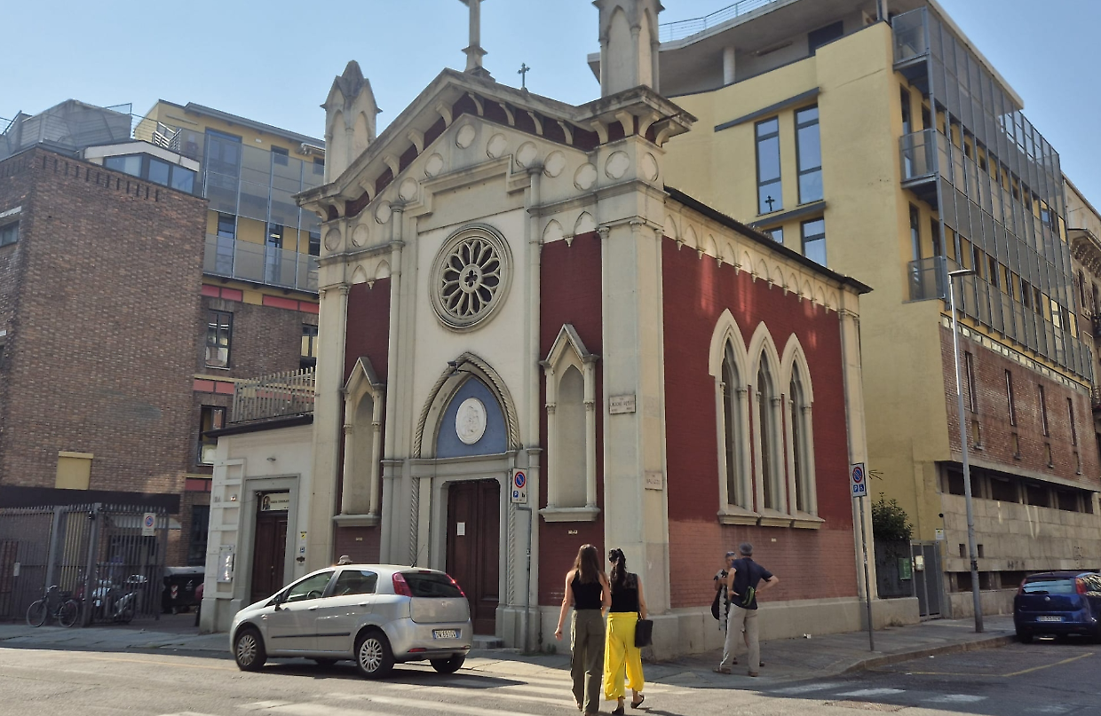 polemica chiesa