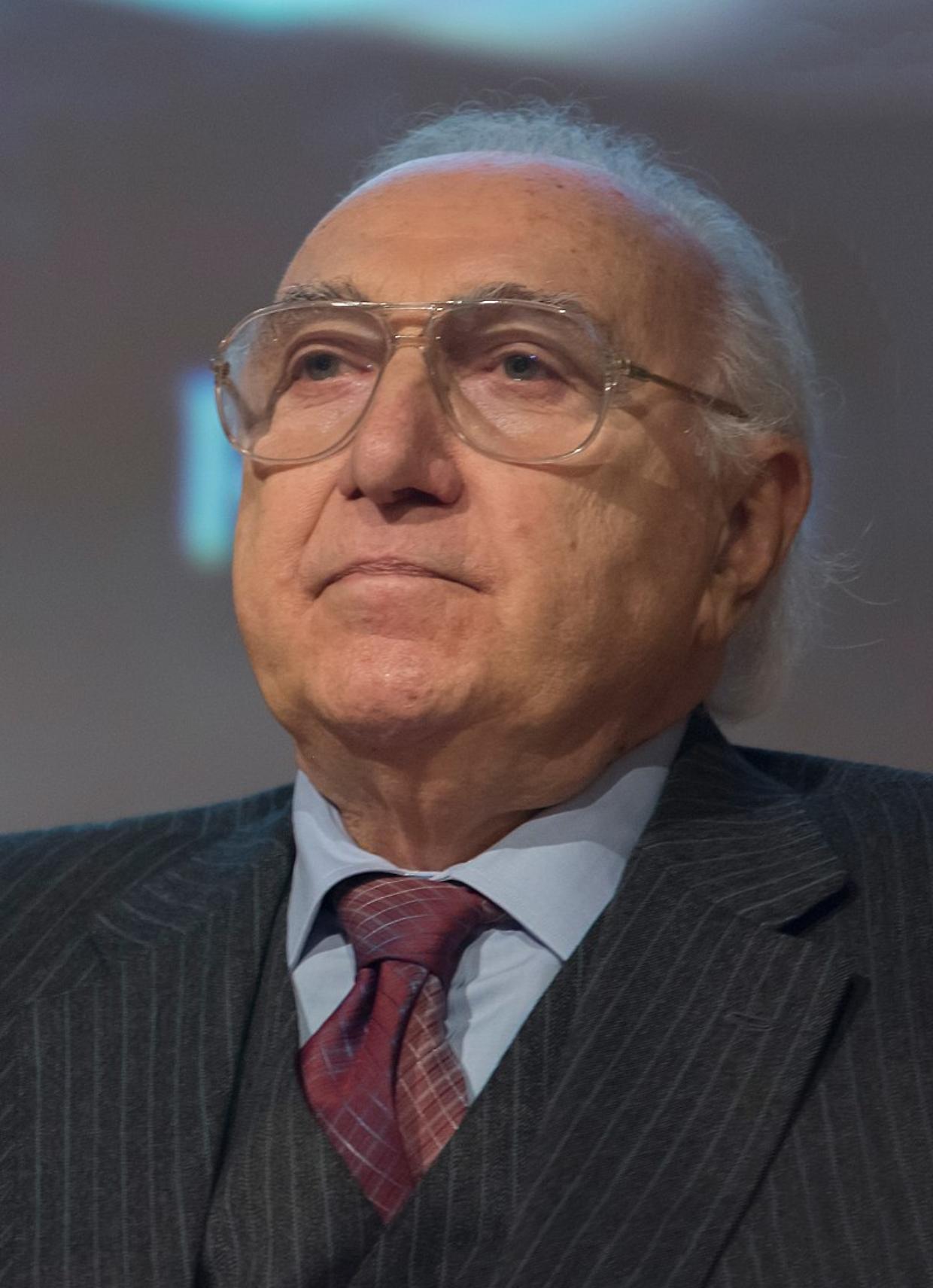 Pippo Baudo lascia un tesoro milionario: chi erediterà il patrimonio del re della TV?