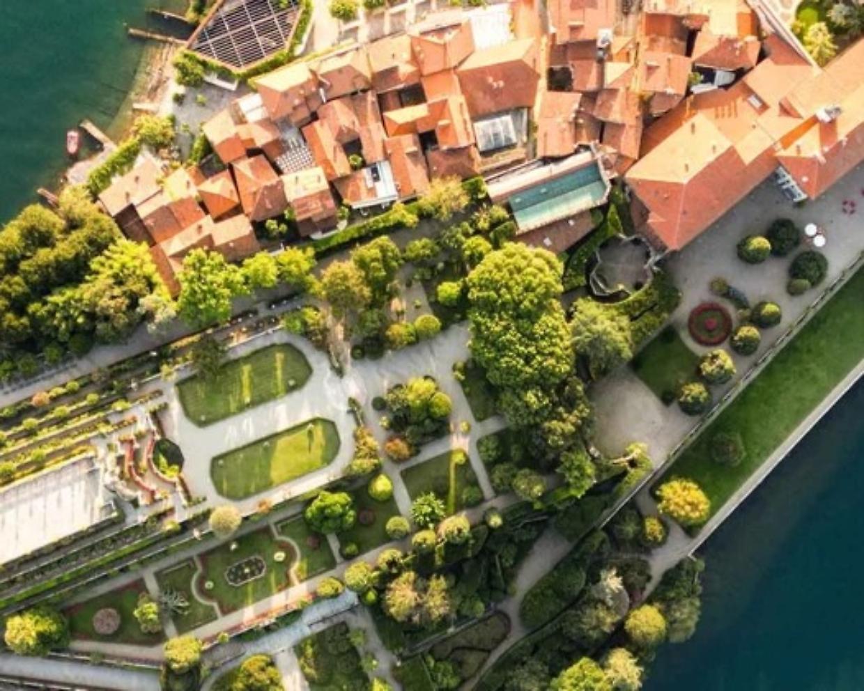 L’Isola Bella, capolavoro barocco sospeso tra sogno e realtà