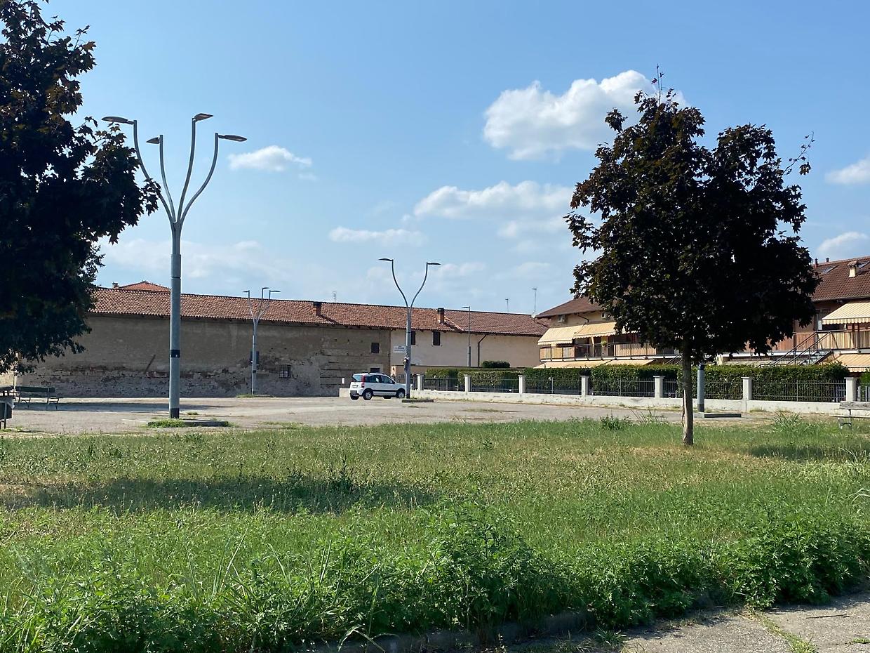 Il mercato fantasma nella periferia nord: spuntisti solo "ogni tanto"