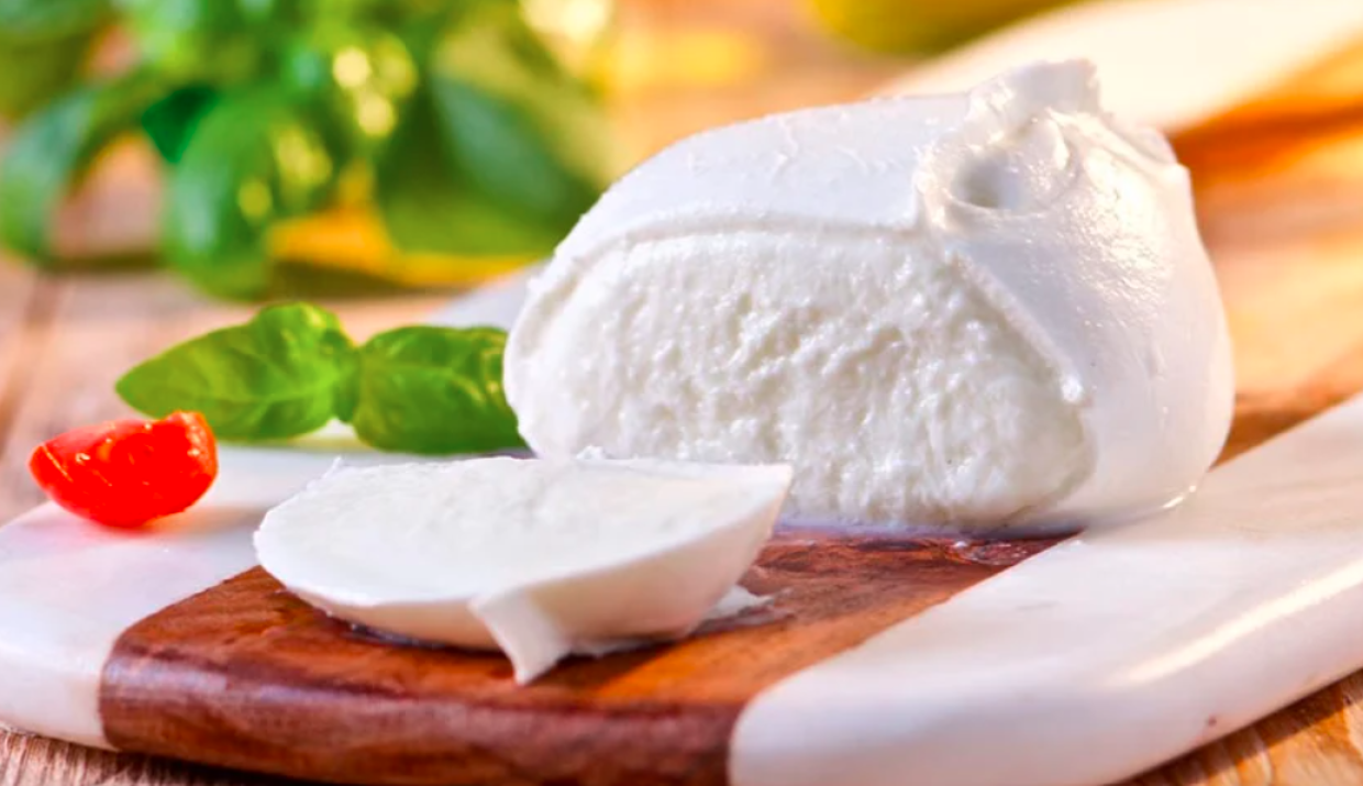 Mozzarella ritirata dai supermercati: coinvolti Penny Market, Conad, Carrefour e Latbri