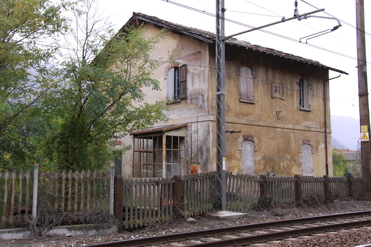 Cercare casa.. sul sito di Ferrovie dello Stato: in Italia puoi comprare una stazione ferroviaria